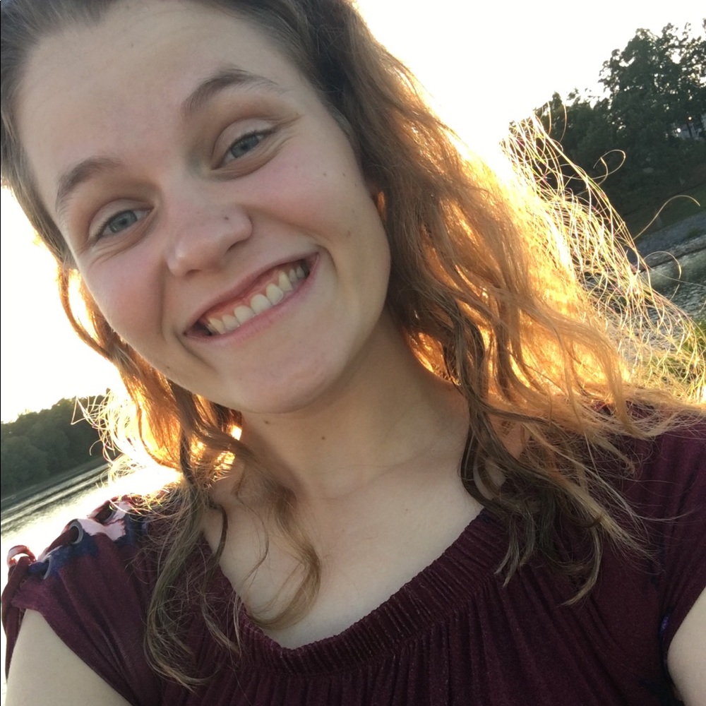 Meet your Posher, Kelsey